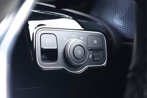 Mercedes-Benz CLA-Class CLA180 Progressive