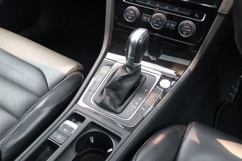 Volkswagen Golf 1.4A TSI Highline Sunroof