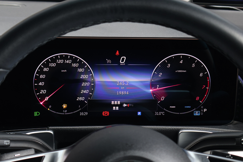Mercedes-Benz GLB-Class GLB180 Mild Hybrid Progressive