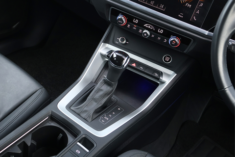 Audi Q3 1.4A TFSI S-tronic