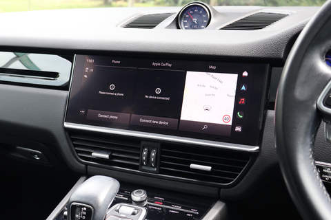 Porsche Cayenne Coupe 3.0A Tip Panoramic Roof