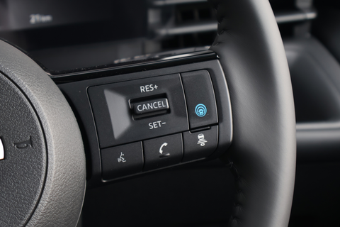 Nissan Serena e-POWER Hybrid