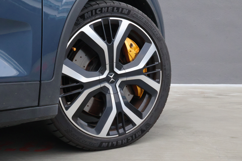 Polestar 2 Electric Long Range Dual Motor