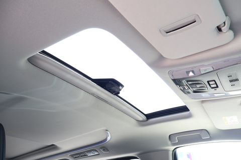 Toyota Alphard Hybrid 2.5A SR C-Package Moonroof