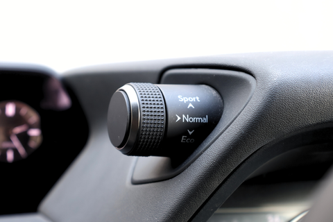 Lexus UX Hybrid UX250h Luxury