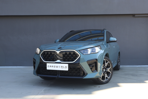 BMW X2 SDRIVE16 MSPT ALED I.GLOW