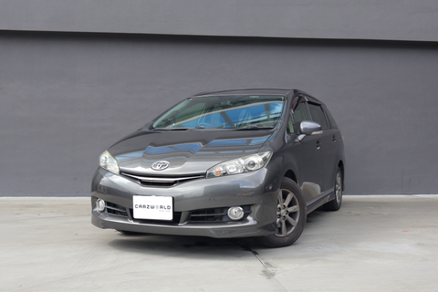 (RENT) TOYOTA WISH 1.8 CVT
