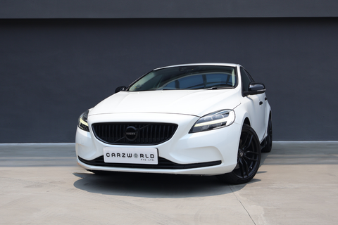 Volvo V40 T4 Momentum