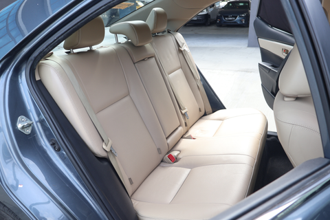 2015 USED TOYOTA COROLLA ALTIS 1.6L CVT (ELEGANCE) MR053REH104543388 SLB6775E