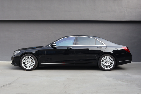 (RENT) Mercedes-Benz S320L
