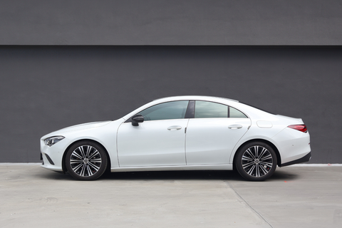 Mercedes-Benz CLA-Class CLA180 Progressive