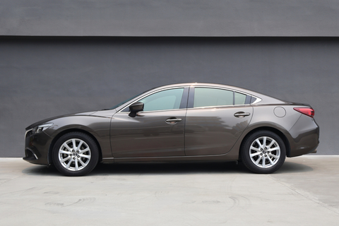 Mazda 6 2.0A Executive