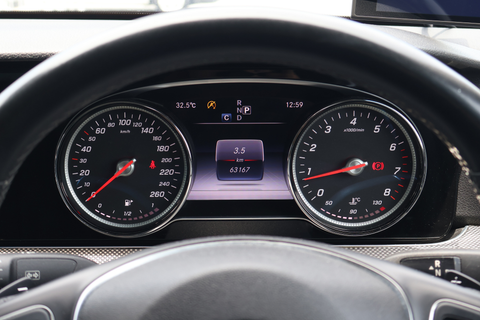 2016 USED MERCEDES BENZ E200 AVG (R18 LED) WDD2130422A028136 SPH935X
