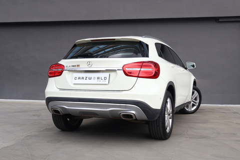 (RENT) Mercedes-Benz GLA Class GLA180