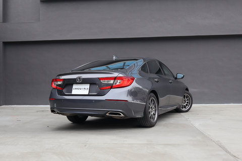 Honda Accord 1.5A VTEC Turbo Sunroof