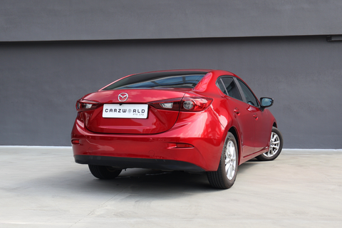 Mazda 3 1.5A Sunroof