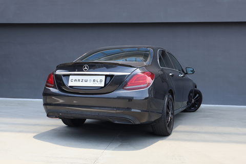(LEASE) Mercedes-Benz C180 Avantgarde