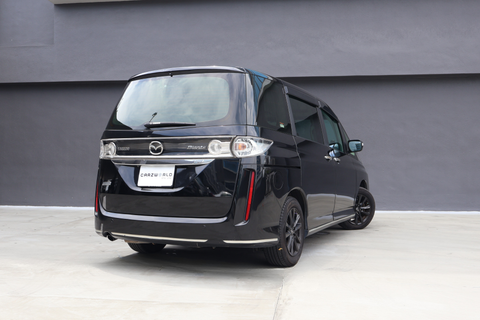 Mazda Biante 2.0A