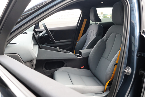 Polestar 2 Electric Long Range Dual Motor