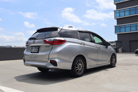 2016 USED HONDA SHUTTLE HYBRID 1.5 A GP71043453 SLJ1283Z