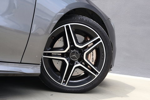 Mercedes-Benz CLA-Class CLA35 AMG 4MATIC