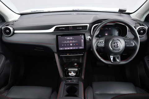 MG ZS Electric Trophy Panoramic Roof