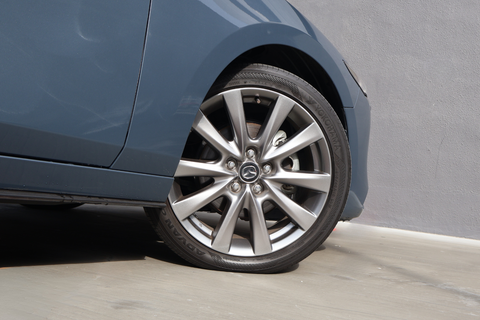 Mazda 3 Mild Hybrid 1.5A Astina Sunroof