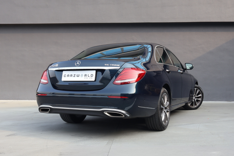 (RENT) MERCEDES BENZ E250 EXCLUSIVE