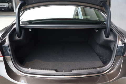 Mazda 6 2.0A Executive