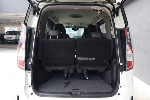 Nissan Serena e-POWER Hybrid 1.2A Highway Star Premium