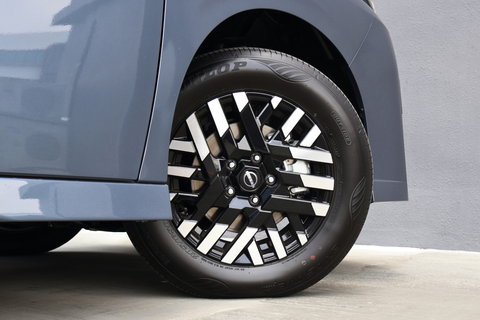 Nissan Serena e-POWER Hybrid