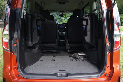 Nissan Serena e-POWER Hybrid 1.2A Highway Star Premium