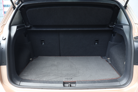 Volkswagen T-Cross 1.0A TSI R-Line