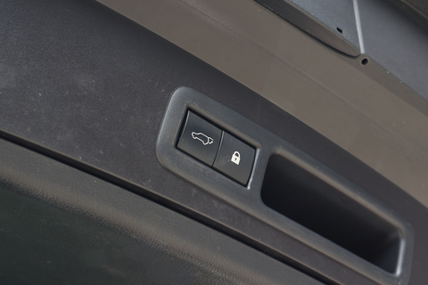 Lexus UX Hybrid UX250h Luxury