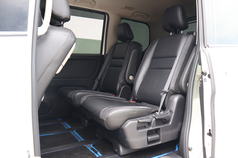 Nissan Serena e-POWER Hybrid 1.2A Highway Star Premium
