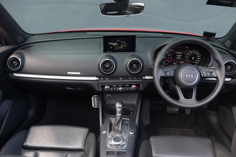 (RENT) Audi A3 Cabriolet 1.4 TFSI S TRONIC