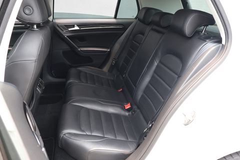 Volkswagen Golf 1.4A TSI Highline Sunroof