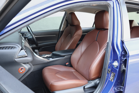 Toyota Camry Hybrid 2.5A Ascent Sport