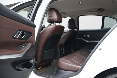 BMW 3 Series 320i Highline
