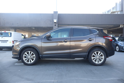 2016 USED NISSAN QASHQAI 1.2 DIG-T CVT ABS 2WD 5DR SJNFEAJ11U1711352 SLJ7890G