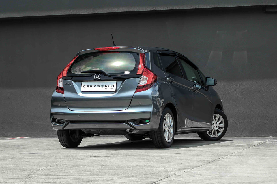 Honda Jazz 1.3A - CarZ World | New & Used Cars, Rental & Export Honda Jazz 1.3A - CarZ World | New & Used Cars, Rental & Export