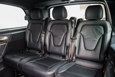 (LEASE) MERCEDES BENZ EQV300 SPORT PREMIUM 7 SEATER