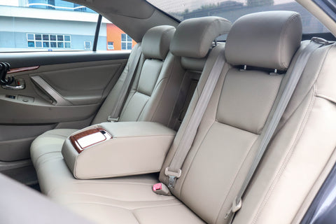 Toyota Camry 2.0A (COE till 09/2029)