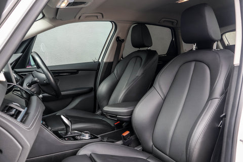 (LEASE) BMW 218i AT Sport LED HL NAV