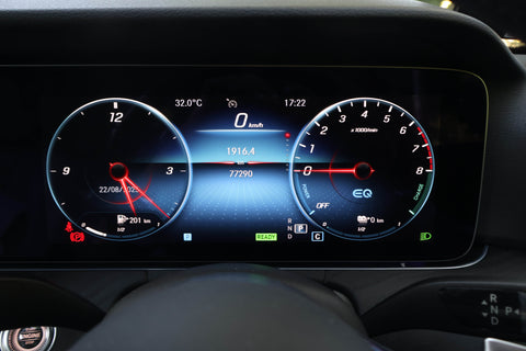 Mercedes-Benz E-Class E300e Plug-in Hybrid Avantgarde