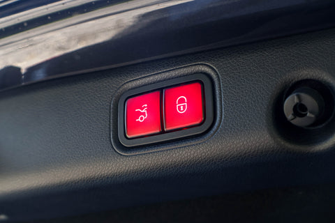 Mercedes-Benz E-Class E300e Plug-in Hybrid Avantgarde