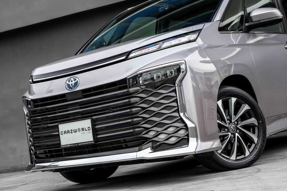 NEW Toyota Voxy Hybrid 1.8 SG | CarZ World Singapore - CarZ World