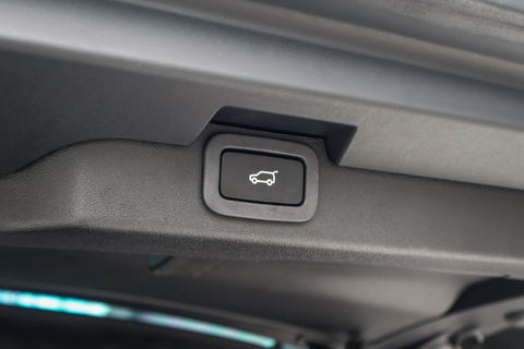 Land Rover Discovery 2.0A Si4 SE 7-Seater Sunroof