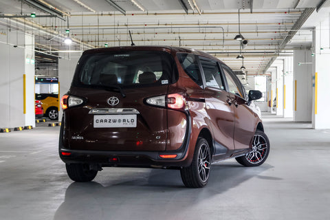 Toyota Sienta 1.5A Standard