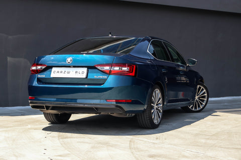 Skoda Superb 2.0A TSI Laurin & Klement